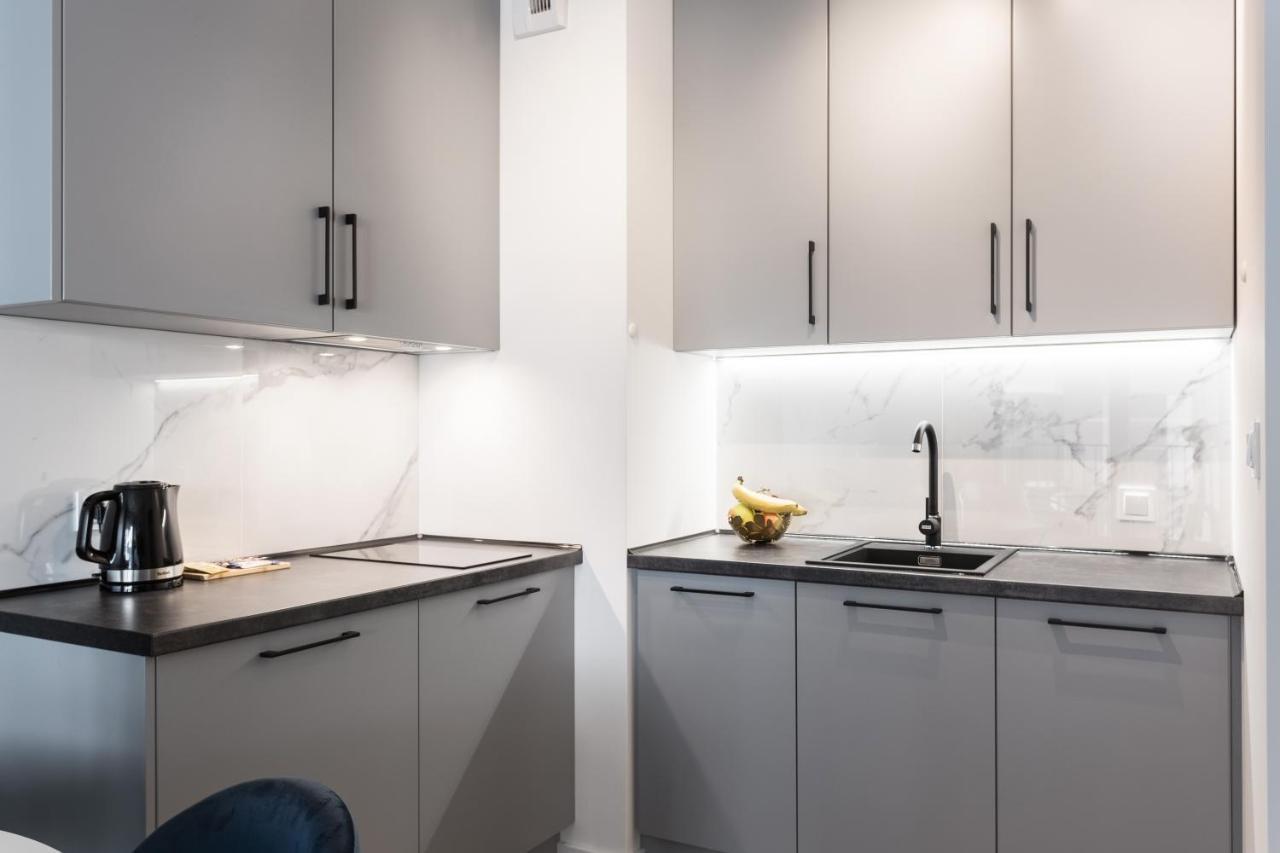 H2 Apartment- Gasiorowskich 4 - Parking Podziemny - Self Check In 24H - Mtp Targi - Pkp - Sklep Netto W Budynku Poznan Luaran gambar