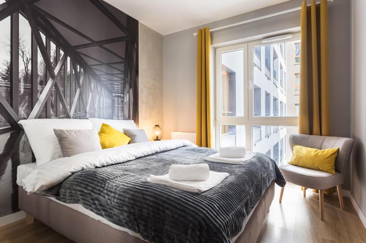H2 Apartment- Gasiorowskich 4 - Parking Podziemny - Self Check In 24H - Mtp Targi - Pkp - Sklep Netto W Budynku Poznan Luaran gambar