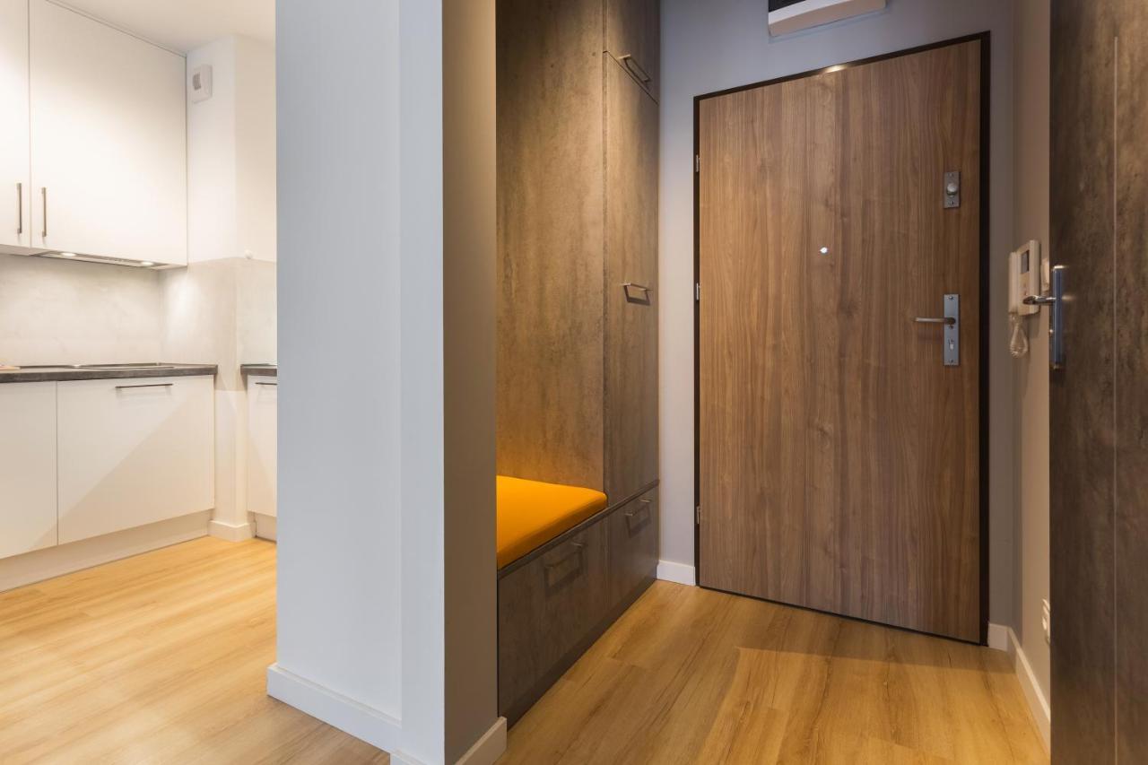 H2 Apartment- Gasiorowskich 4 - Parking Podziemny - Self Check In 24H - Mtp Targi - Pkp - Sklep Netto W Budynku Poznan Luaran gambar