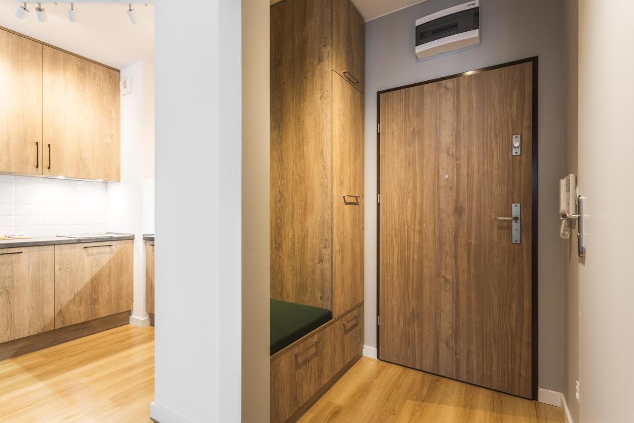 H2 Apartment- Gasiorowskich 4 - Parking Podziemny - Self Check In 24H - Mtp Targi - Pkp - Sklep Netto W Budynku Poznan Luaran gambar